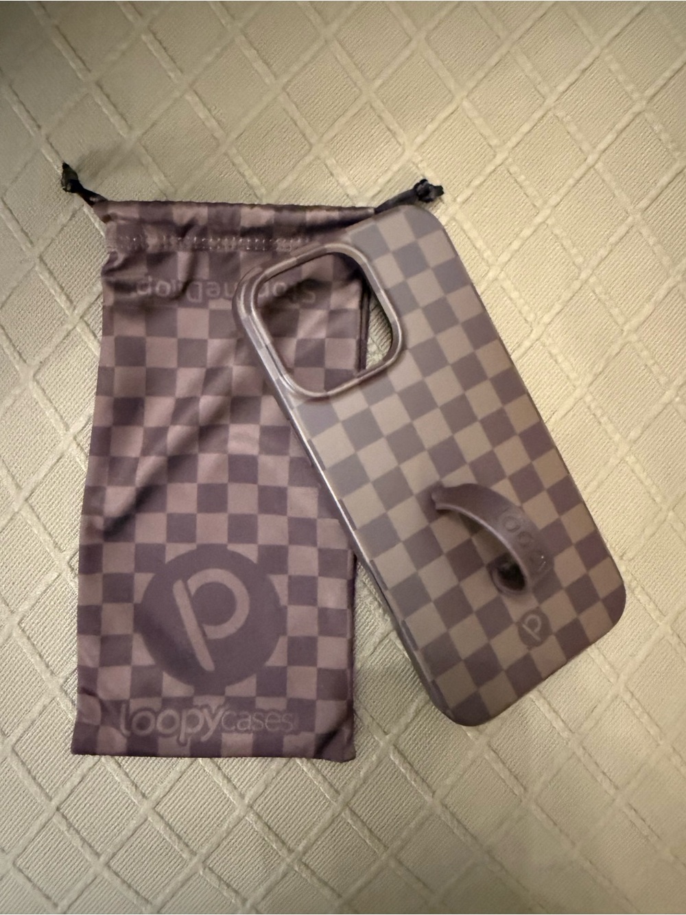 Loopy iPhone 16 pro max cocoa checkered case
